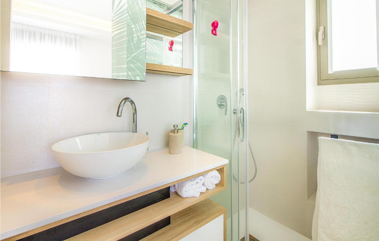 Gorgeous Home In Los Alcazares With Wifi Buitenkant foto